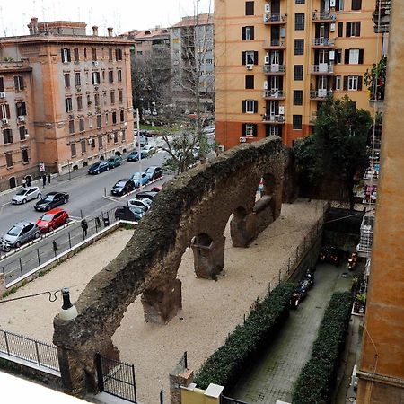 A Testaccio Da Max Rom Exteriör bild